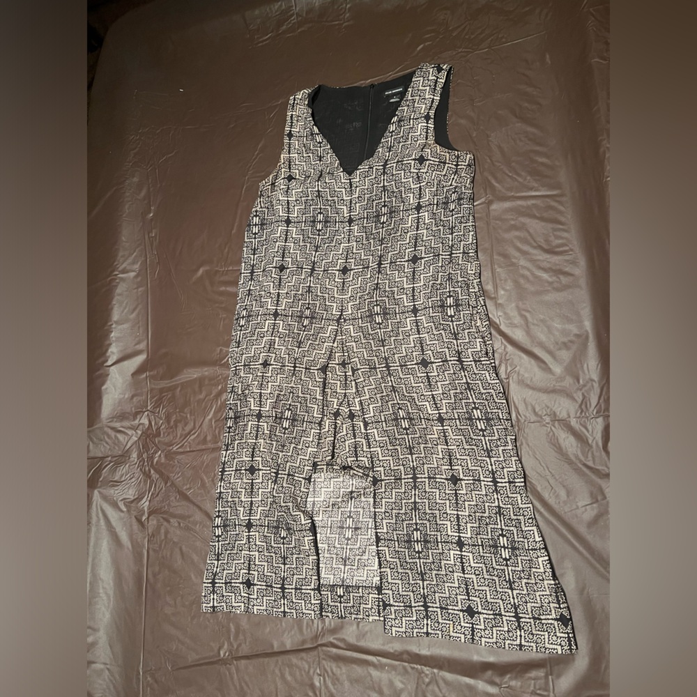 Club Monaco Printed romper. Size 4.